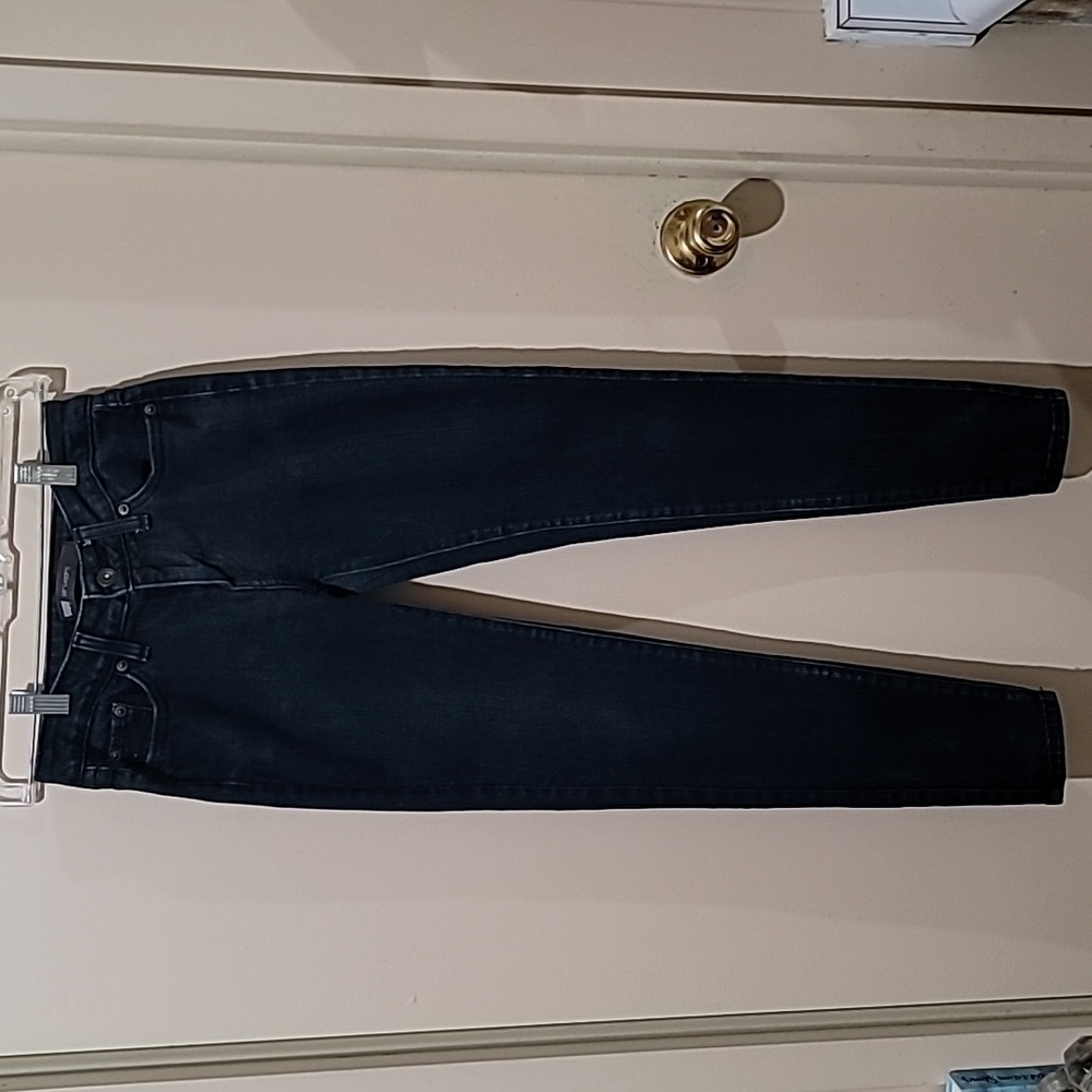 Levi's